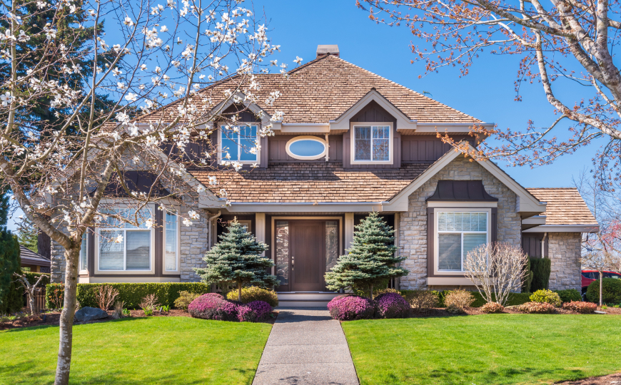 Custom Home & Cottages